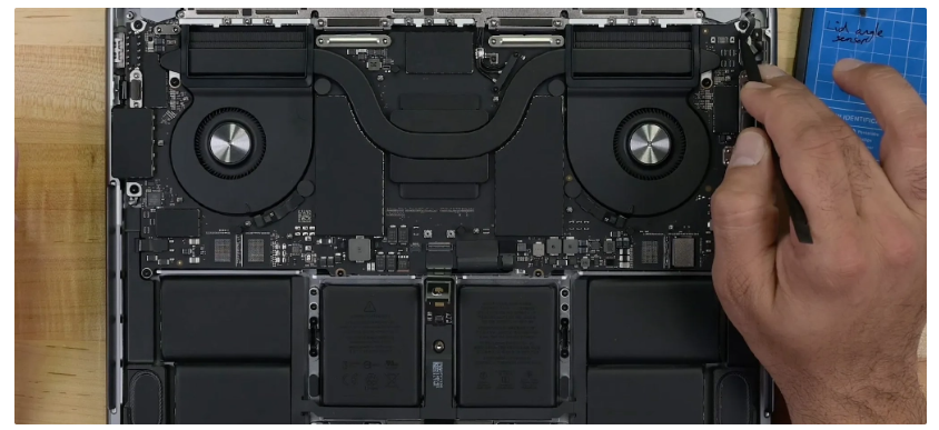 iFixit 拆解 2023 款苹果 MacBook Pro，除了 M2 Pro / Max 与老款几乎没有区别