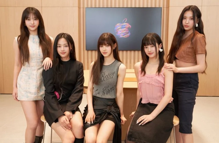 K-pop 女团 NewJeans 助阵苹果，韩国首尔新店首发《OMG》空间音频版歌曲