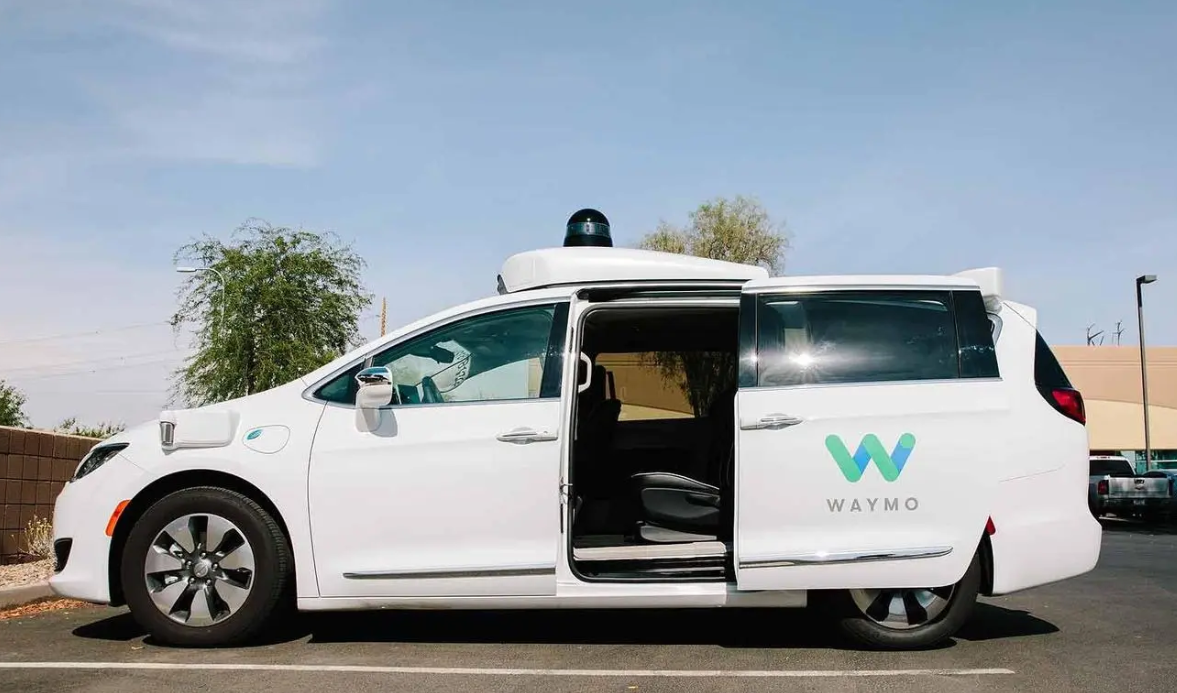 谷歌 Waymo 在美国旧金山和凤凰城扩充无人驾驶运营规模，送客已突破 1 万次