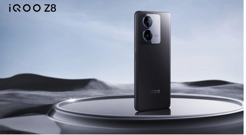 iQOO Z8 手机外观公布：月瓷白、星野青、曜夜黑三款配色，搭载天玑 8200